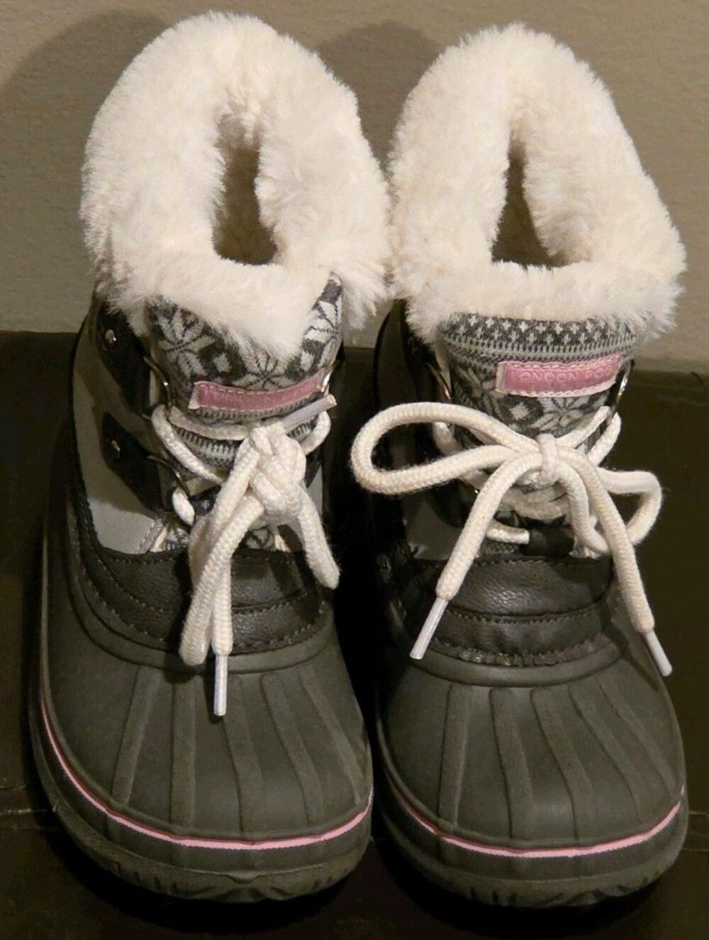 London Fog Girls Faux Fur Lined Winter Duck Boots Gray/Pink/White - Size 9